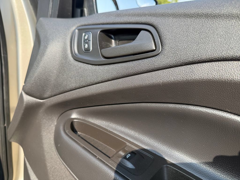 Used 2018 Ford Escape S FWD image 38