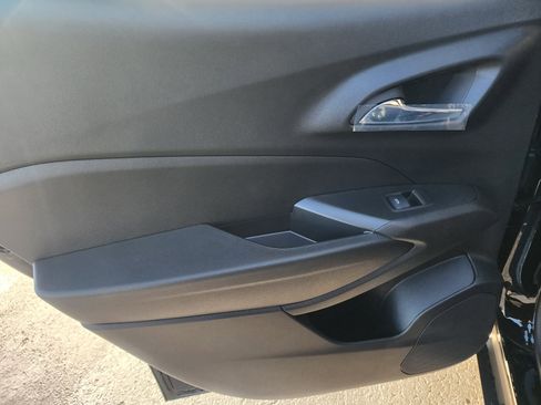 New 2026 Chevrolet Trax LT w/ Driver Confidence Package image 16