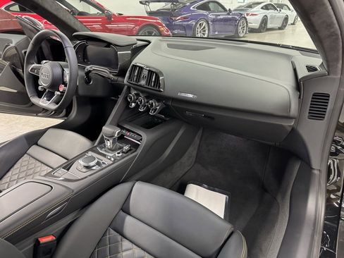 Used 2023 Audi R8 V10 performance image 23