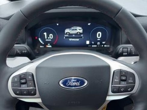 New 2026 Ford Explorer Active w/ Active Comfort Package image 12
