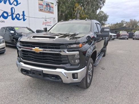 Certified 2024 Chevrolet Silverado 3500 LT w/ All Star Edition image 9