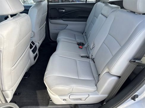 Used 2017 Honda Pilot EX-L image 21