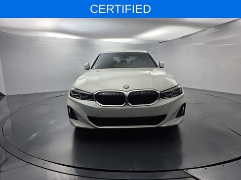 Used 2023 BMW 330i Sedan w/ Driving Assistance Package RWD image 2