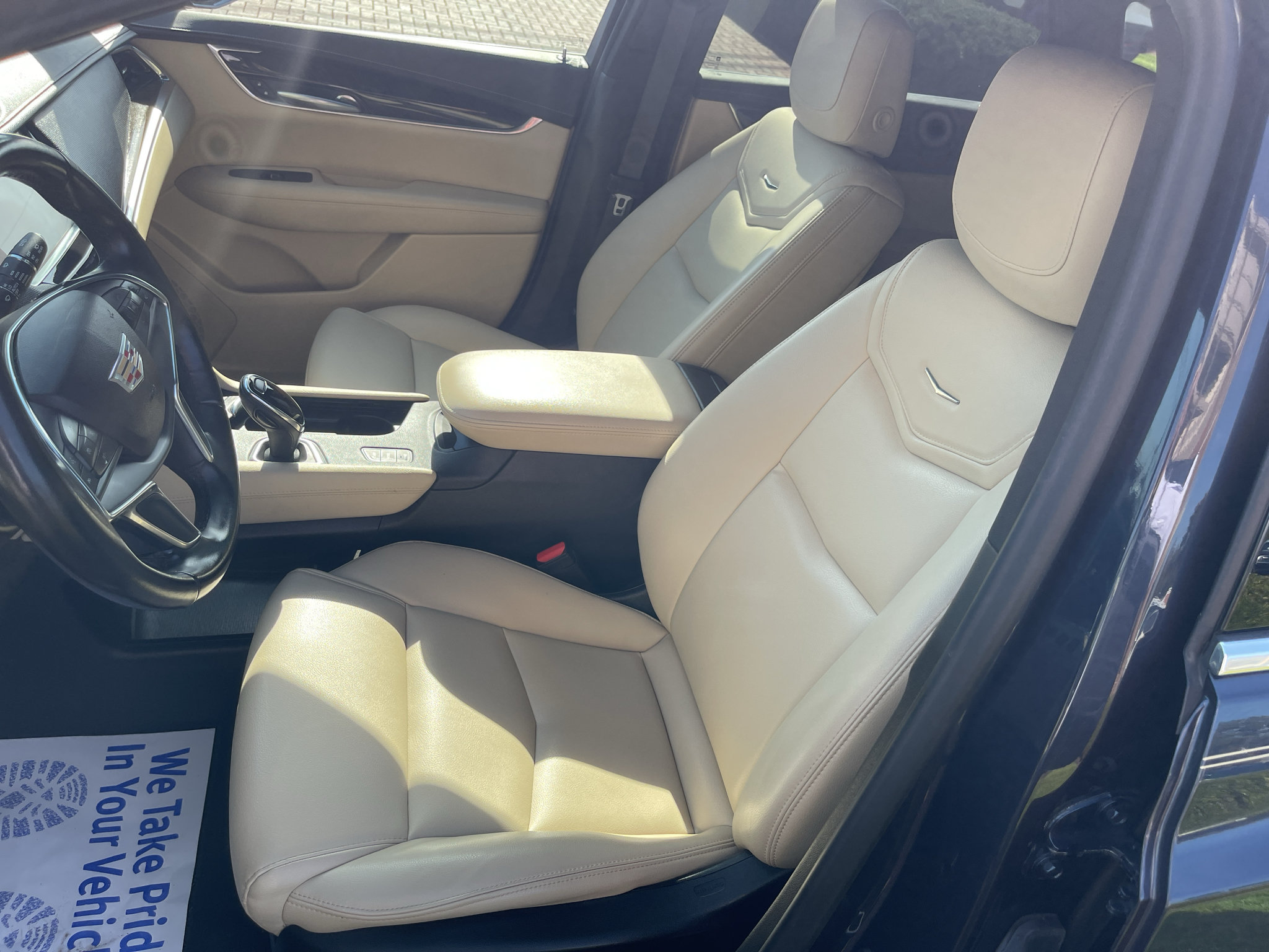 Used 2018 Cadillac XT5 AWD image 14