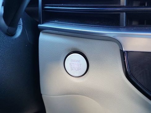 Used 2025 Kia Sorento EX FWD image 21