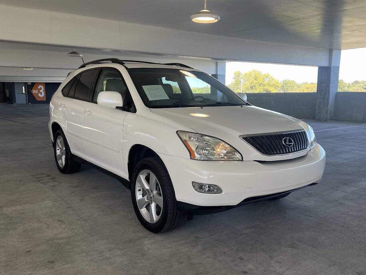 Used 2005 Lexus RX 330 FWD image 9