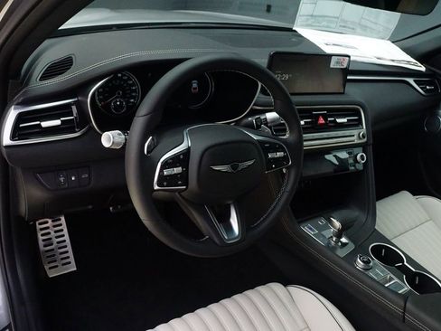 Certified 2025 Genesis G70 3.3T Advanced image 18