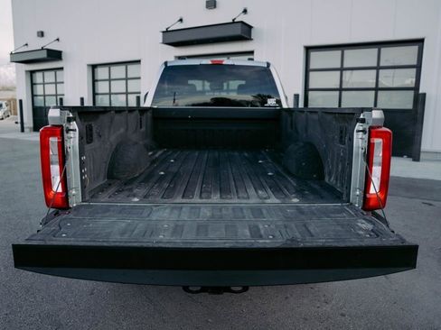 Used 2024 Ford F350 XLT image 8