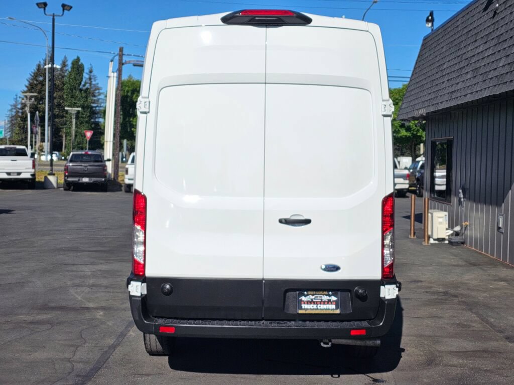 Used 2025 Ford Transit 250 148 High Roof RWD image 4