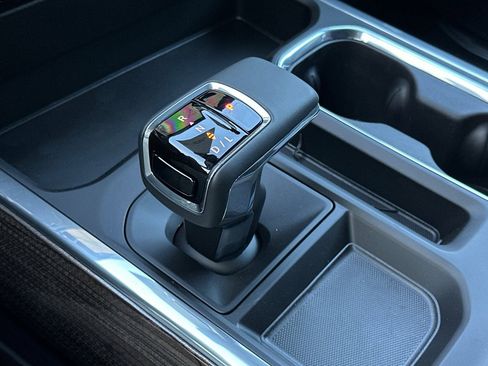 New 2026 Chevrolet Silverado 1500 LT w/ Convenience Package II image 21