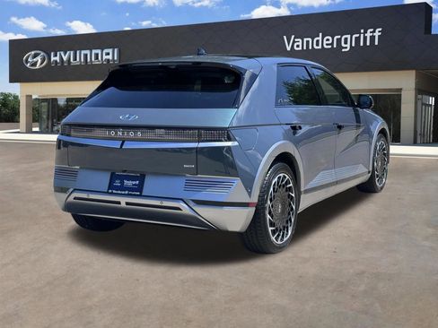 Used 2022 Hyundai Ioniq 5 Limited w/ Cargo Package AWD/4WD image 10