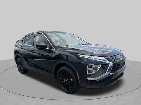 Used 2024 Mitsubishi Eclipse Cross LE AWD/4WD image 12