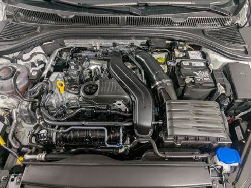 Used 2024 Volkswagen Jetta Sport FWD image 32