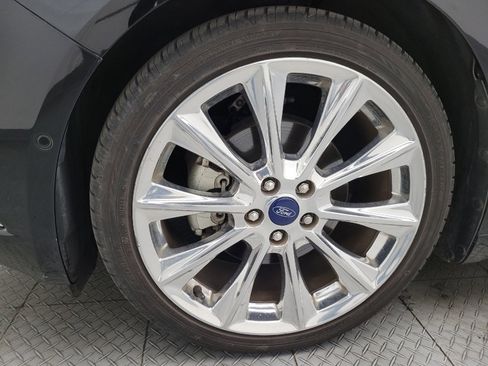 Used 2017 Ford Fusion Platinum image 31