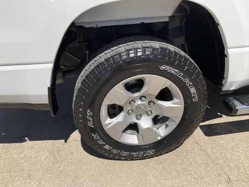 Used 2024 RAM 1500 Big Horn AWD/4WD image 18