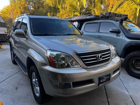 Used 2004 Lexus GX 470 image 3