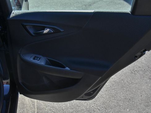 Used 2022 Chevrolet Malibu LS FWD image 34