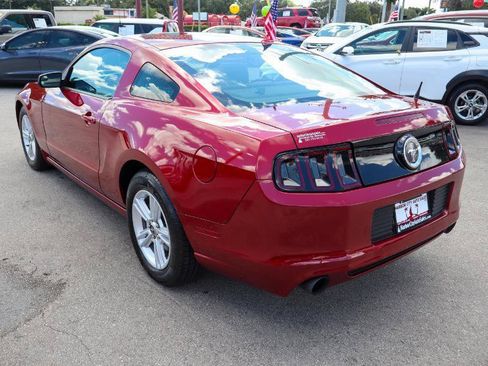 Used 2014 Ford Mustang Coupe RWD image 3