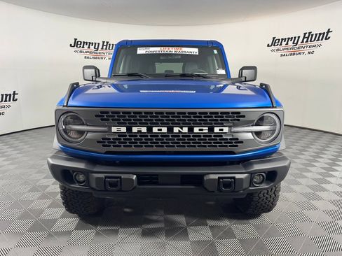 Used 2025 Ford Bronco Badlands AWD/4WD image 4