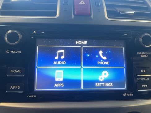 Used 2016 Subaru Crosstrek 2.0i Premium image 12