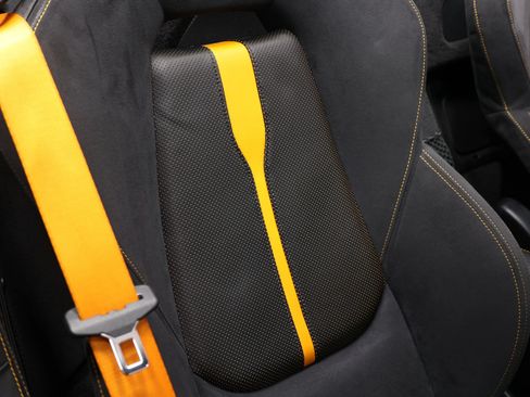 Used 2019 McLaren 570S Spider RWD image 84