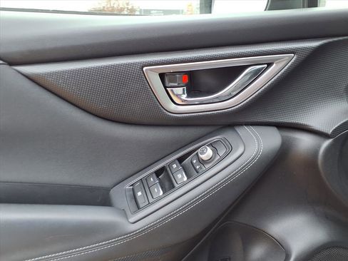 Used 2019 Subaru Forester Premium image 21