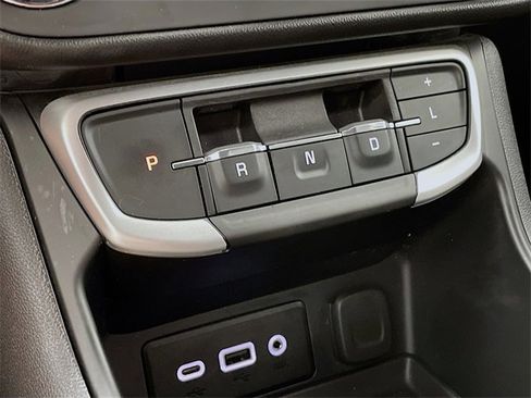 Certified 2023 GMC Terrain SLE w/ Driver Convenience Package image 20