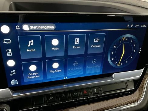 Used 2022 Chevrolet Silverado 1500 LT image 11