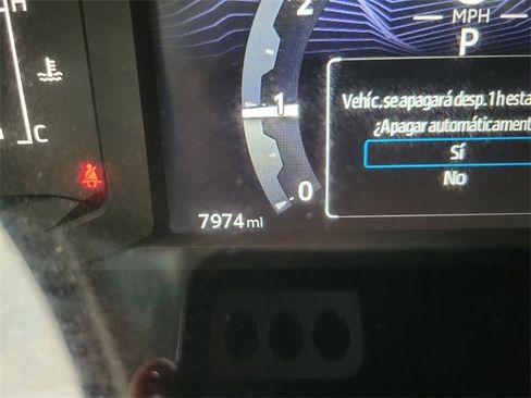 Used 2025 Toyota Tacoma SR image 18