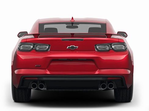 Used 2023 Chevrolet Camaro LT w/ RS Package image 4