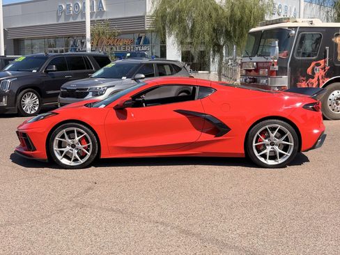 Used 2023 Chevrolet Corvette Stingray Premium Cpe w/ Z51 Performance Package RWD image 2