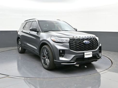 New 2026 Ford Explorer ST-Line w/ ST-Line Street Pack image 22