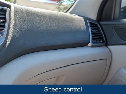 Used 2018 Hyundai Tucson SEL AWD/4WD image 16