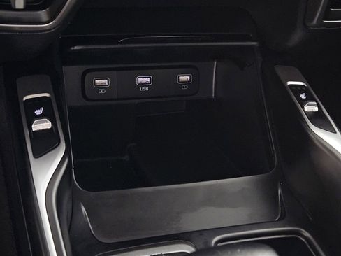 Used 2022 Kia Sorento S w/ Panoramic Sunroof Package AWD/4WD image 15