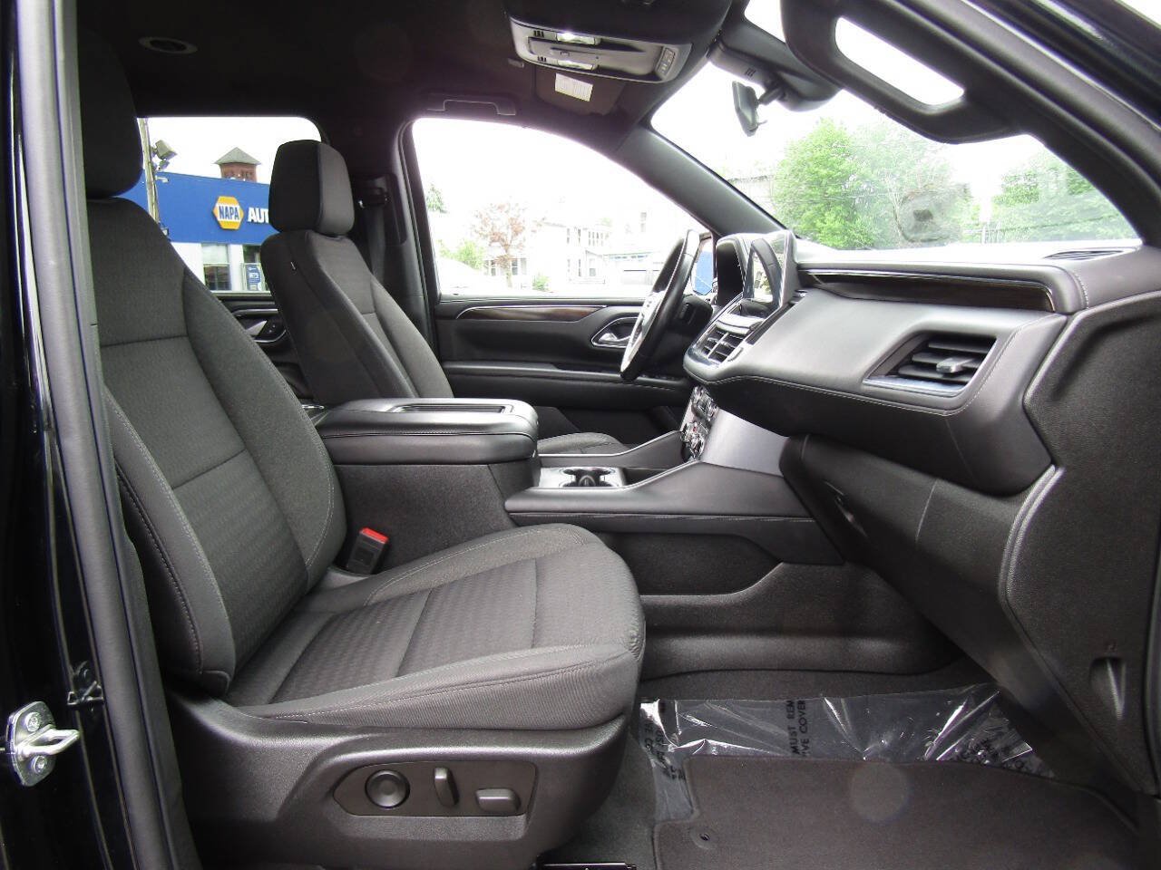 Used 2022 GMC Yukon XL SLE AWD/4WD image 27
