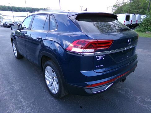 Used 2021 Volkswagen Atlas Cross Sport SE w/ Panoramic Sunroof Package AWD/4WD image 7