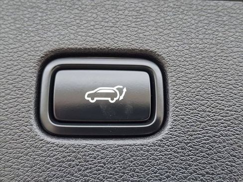Used 2023 Kia Sportage X-Line w/ X-Line Premium Package AWD/4WD image 35