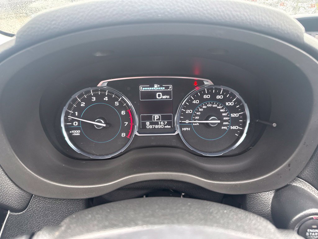 Used 2017 Subaru Forester 2.5i Touring AWD/4WD image 10