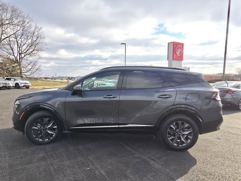 Used 2024 Kia Sportage SX Prestige image 11