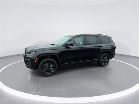 New 2026 Jeep Grand Cherokee L Limited image 4