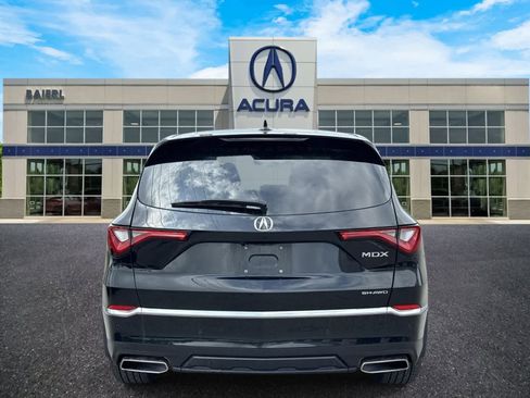 Certified 2023 Acura MDX SH-AWD w/ Technology Package image 4