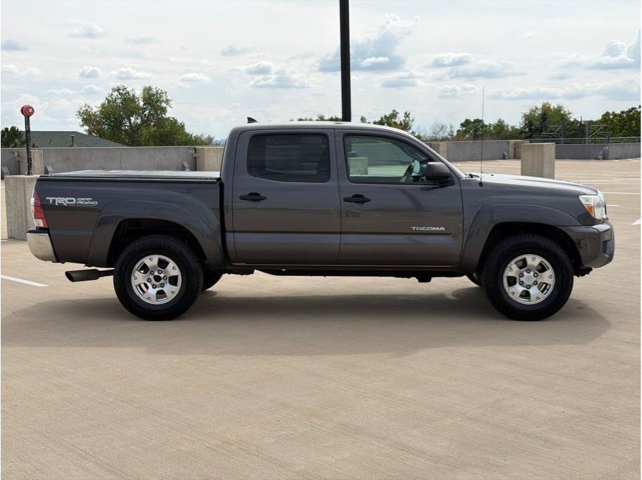 Used 2012 Toyota Tacoma 4x4 Double Cab w/ TRD Off-Road Pkg image 9