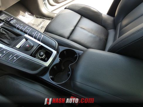 Used 2017 Porsche Macan S AWD/4WD image 56