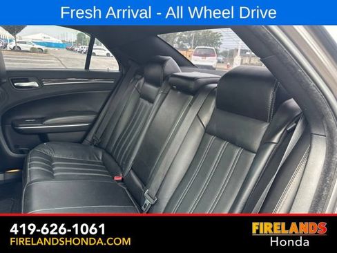 Used 2017 Chrysler 300 S w/ 300S Premium Group AWD/4WD image 32
