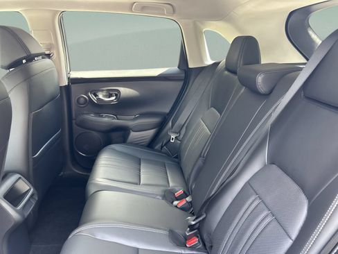 Used 2024 Honda HR-V EX-L image 17