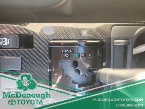 Used 2019 Toyota 4Runner TRD Off-Road image 14