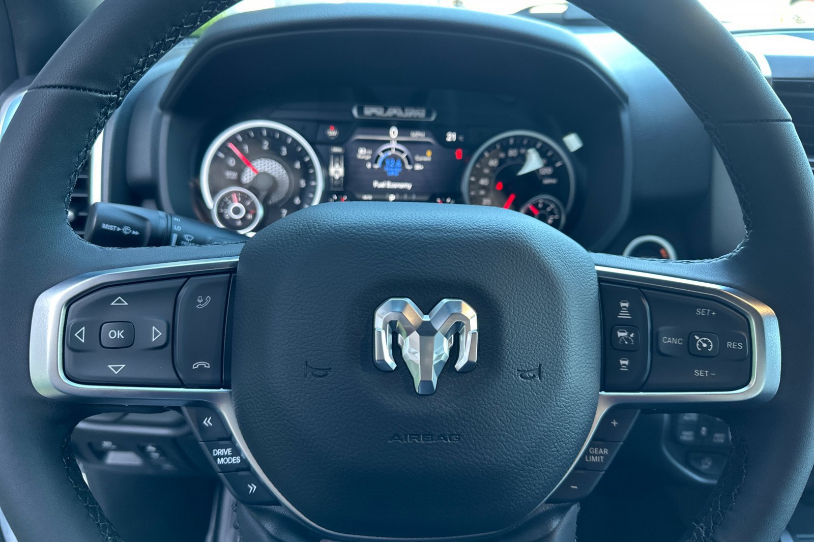 New 2026 RAM 1500 Big Horn AWD/4WD image 23