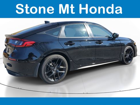 Used 2023 Honda Civic Sport image 6