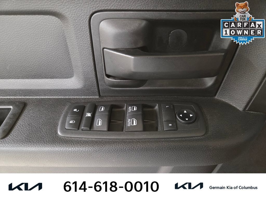Used 2021 RAM 2500 Tradesman w/ Chrome Appearance Group AWD/4WD image 25