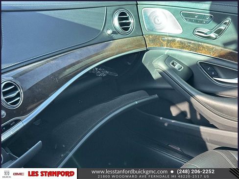 Used 2015 Mercedes-Benz S 550 4MATIC Sedan image 36